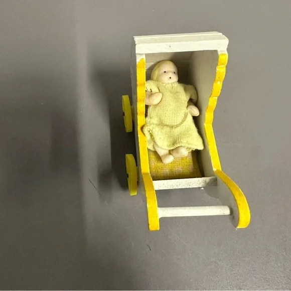 Yellow and White Dollhouse Nursery Furniture Set - Picture 12 of 14